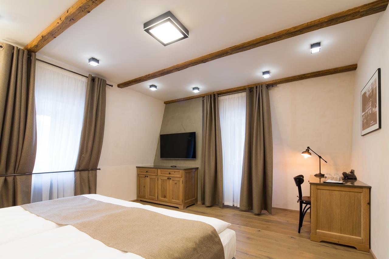 Hotel Male Versailles Карлови Вари Екстериор снимка